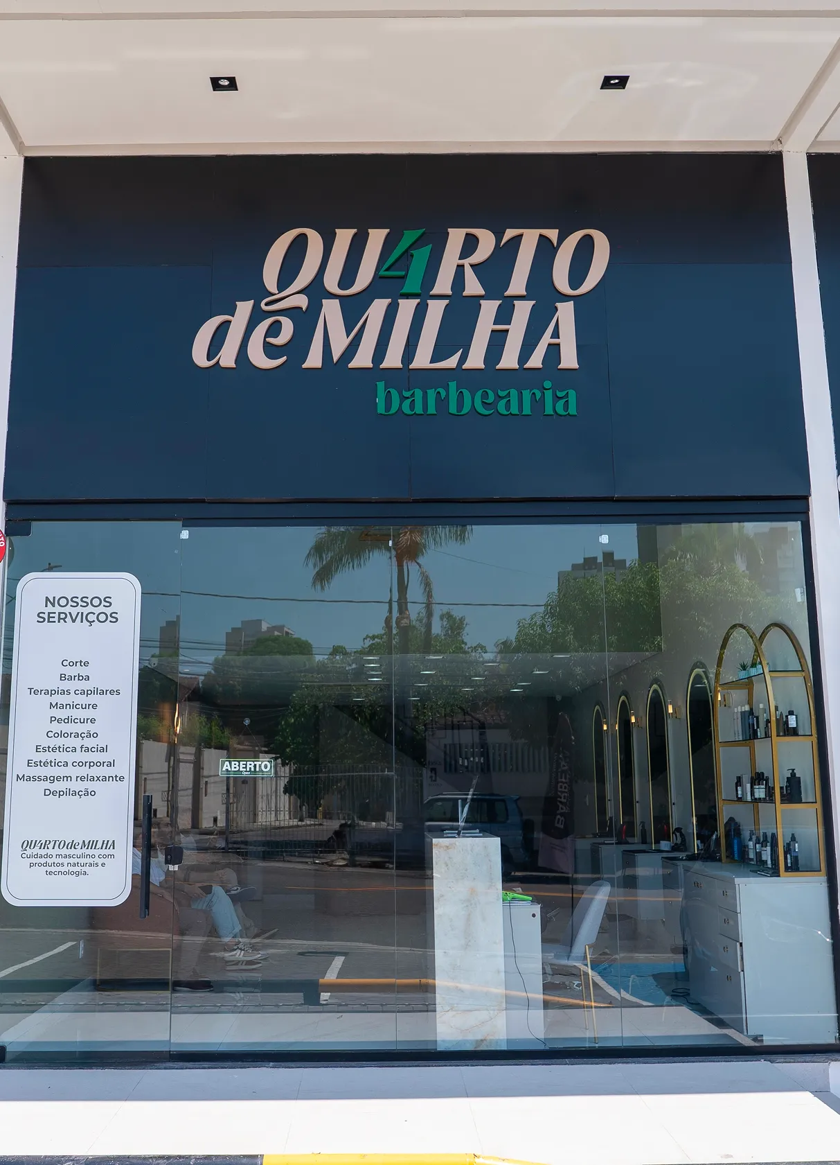 Fachada Barbearia Quarto De Milha